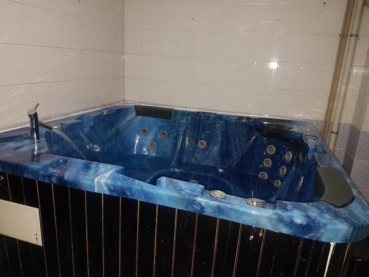 אלמטי Hotel Kezdesu מראה חיצוני תמונה