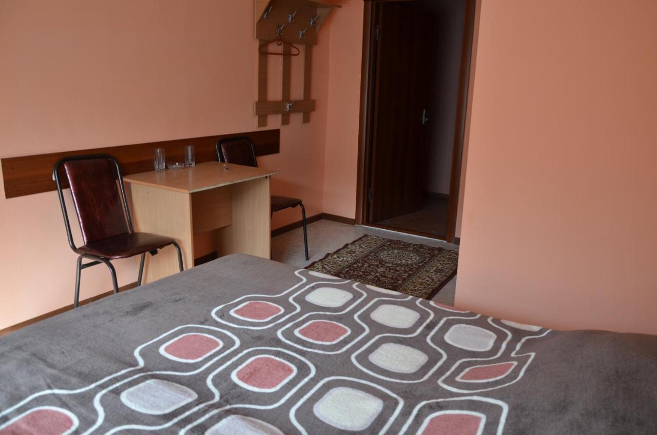 אלמטי Hotel Kezdesu מראה חיצוני תמונה